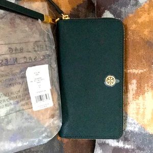 Tory Burch wallet